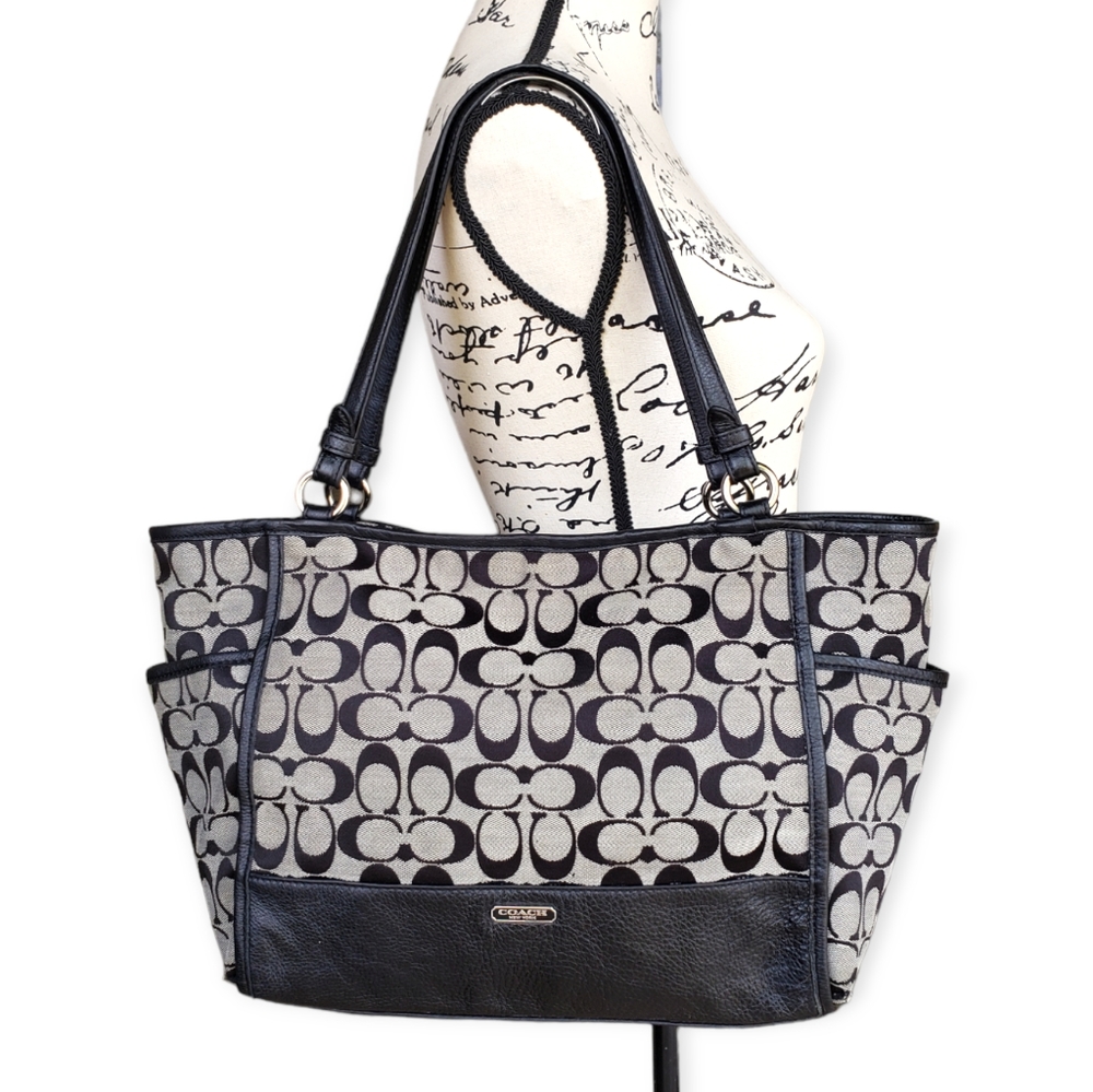 💯 COACH Signature Jacquard Tote